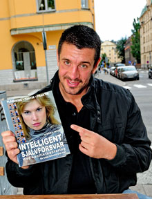 Micke Spreitz spelar mot Noomi Rapace och Mikael Nyqvist i 