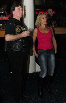 Frontface_Jack_rocks_a_0058