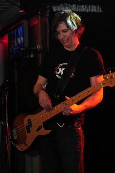 Frontface_Jack_rocks_a_0071
