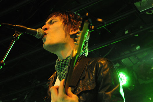 Frontface_Jack_rocks_a_0091