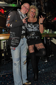 Frontface_Jack_rocks_a_0108
