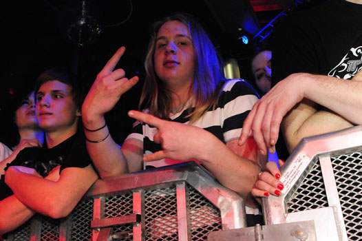Frontface_Jack_rocks_a_0129