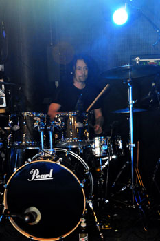 Frontface_Jack_rocks_a_0153