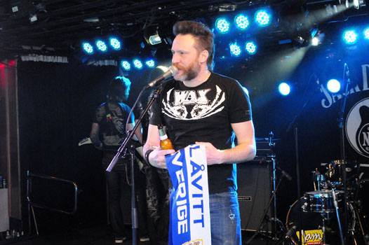 Frontface_Jack_rocks_a_0157