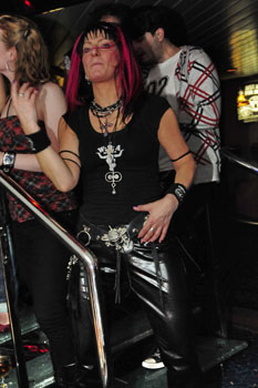 Frontface_Jack_rocks_a_0178