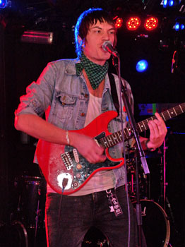 Frontface_Jack_rocks_b_0017