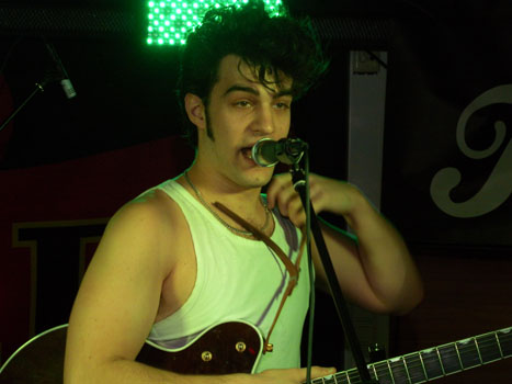 Frontface_Jack_rocks_b_0022
