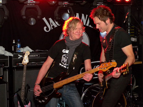 Frontface_Jack_rocks_b_0037
